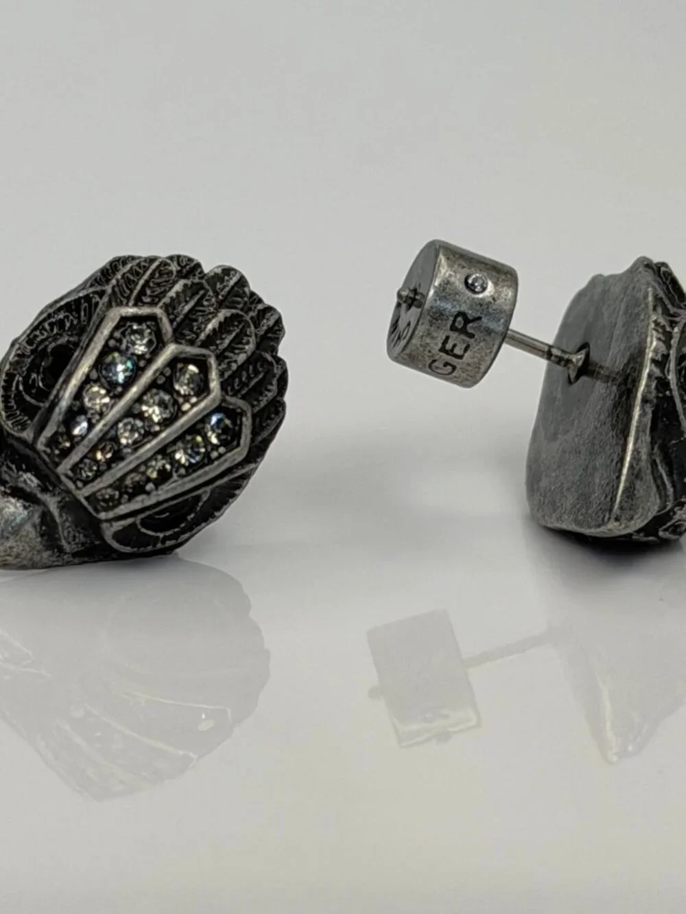 Authentic KURT GEIGER eagle stud earrings black crystal silver goth studs